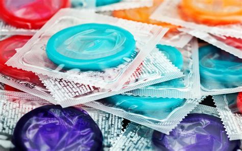 Blowjob ohne Kondom gegen Aufpreis Prostituierte Britz